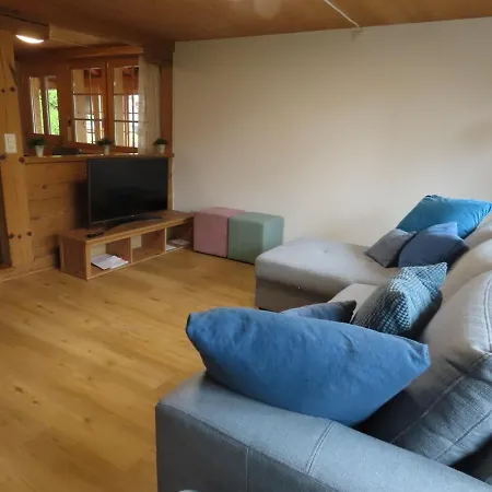 דירה Holzhaus Bei Interlaken